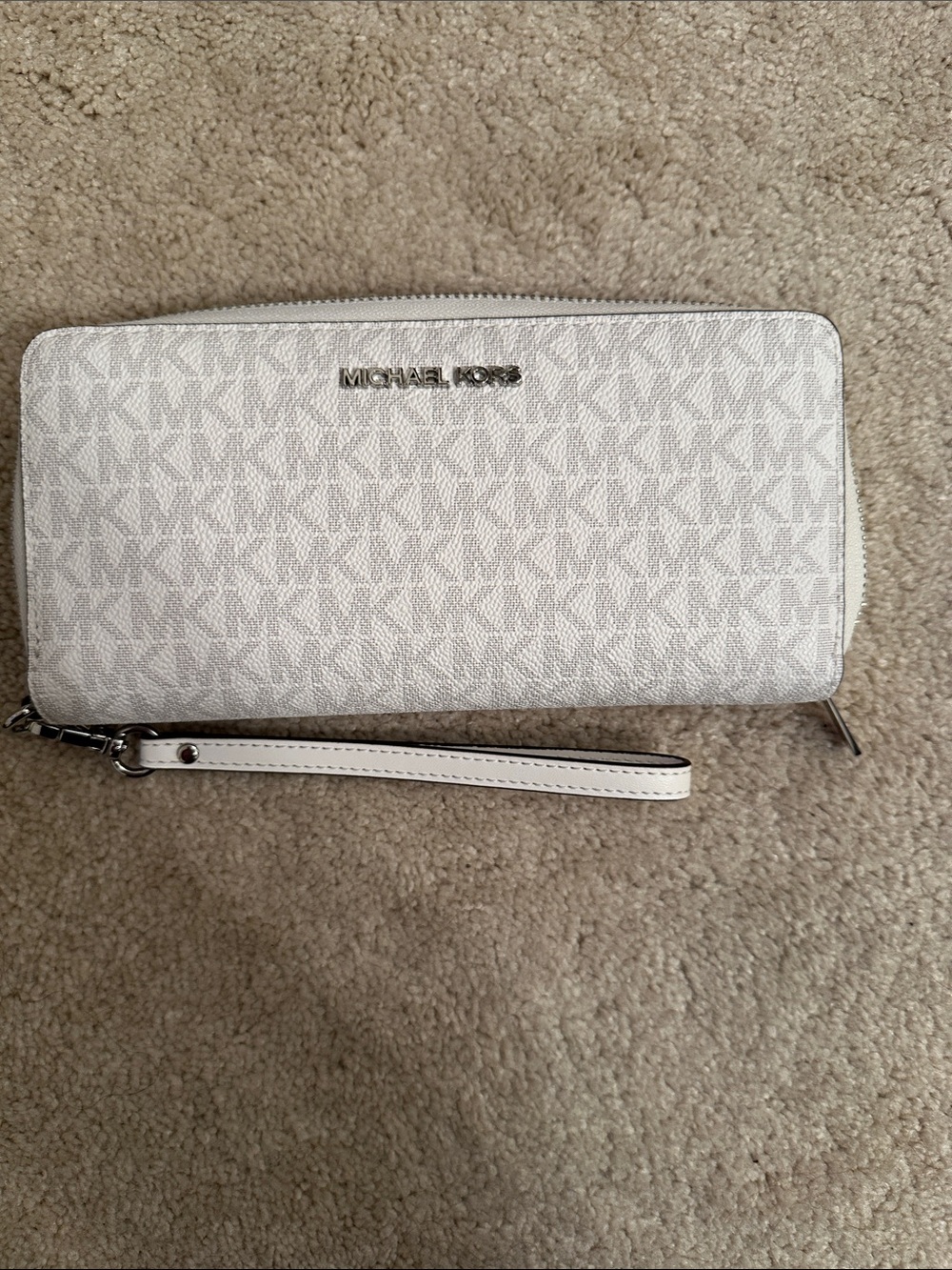 Michael Kors White Signature Zip-Around Wristlet Wallet